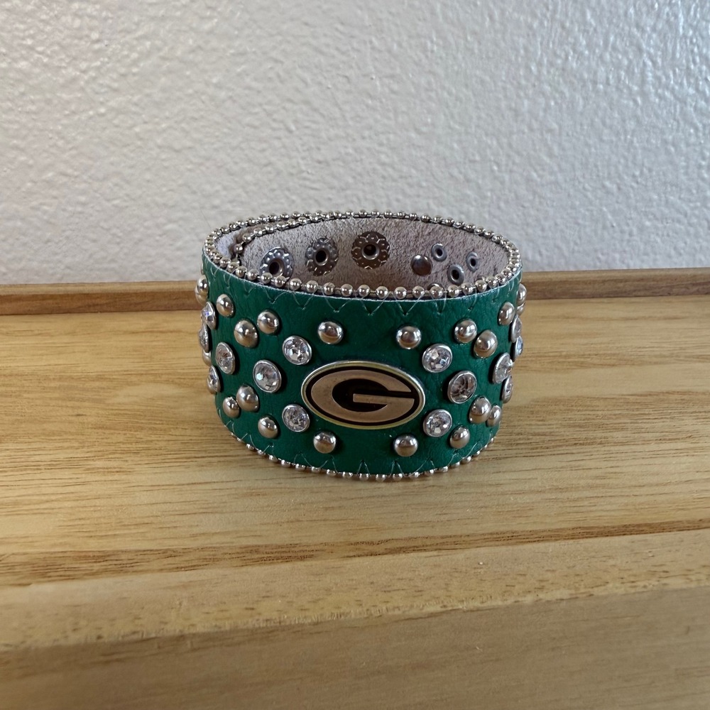 NFL Green Bay Packers Cuff Bracelet Womens OS Green Studded Rhinestone Logo